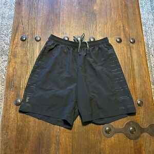 Under Armour Men's Black Athletic Shorts